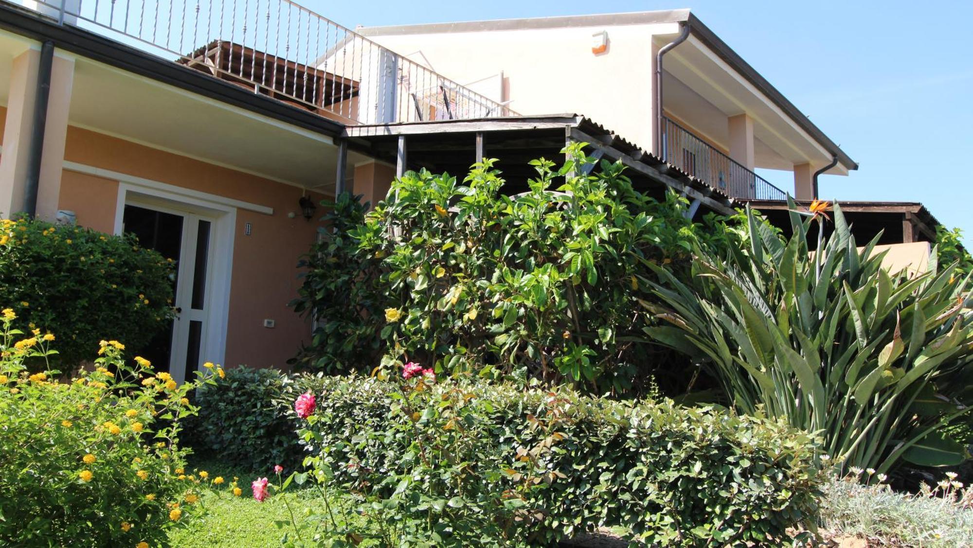 Casa Vacanze Giovanna SantʼAnna Arresi Kültér fotó